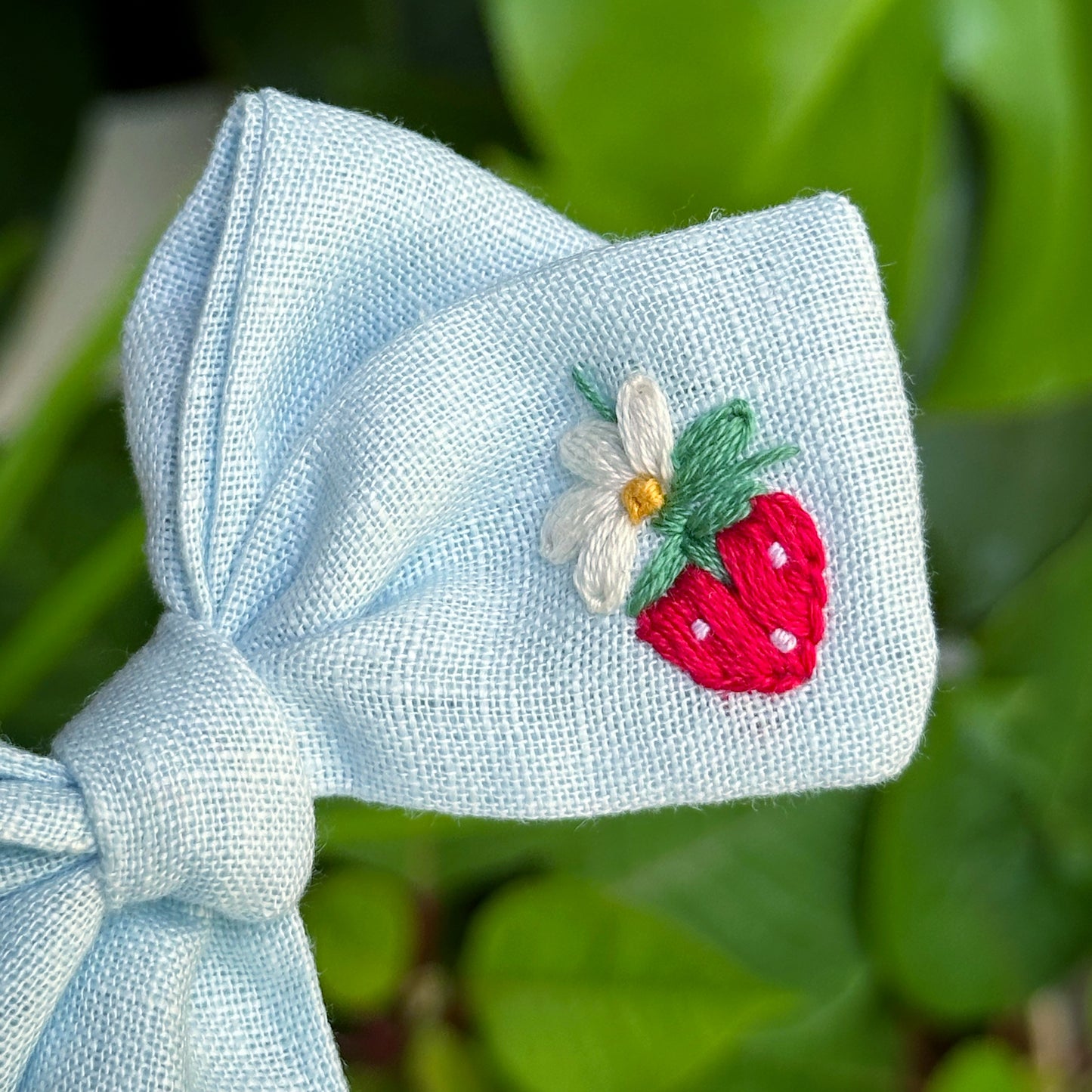 Frost Blue Strawberry Handtied Bow