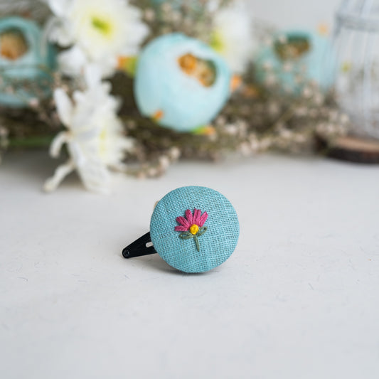 Bloom Iris blue round snap clip