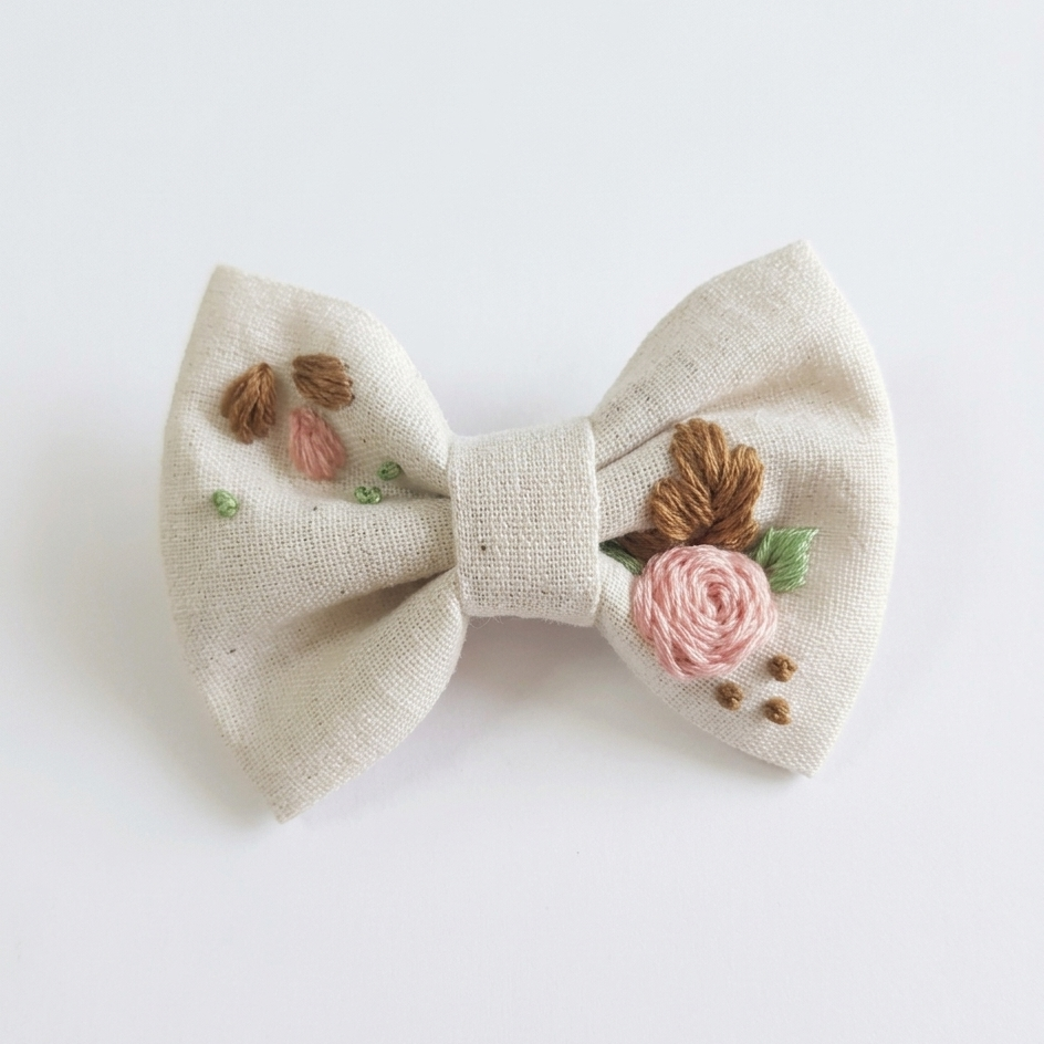 Pressed petals - small bow