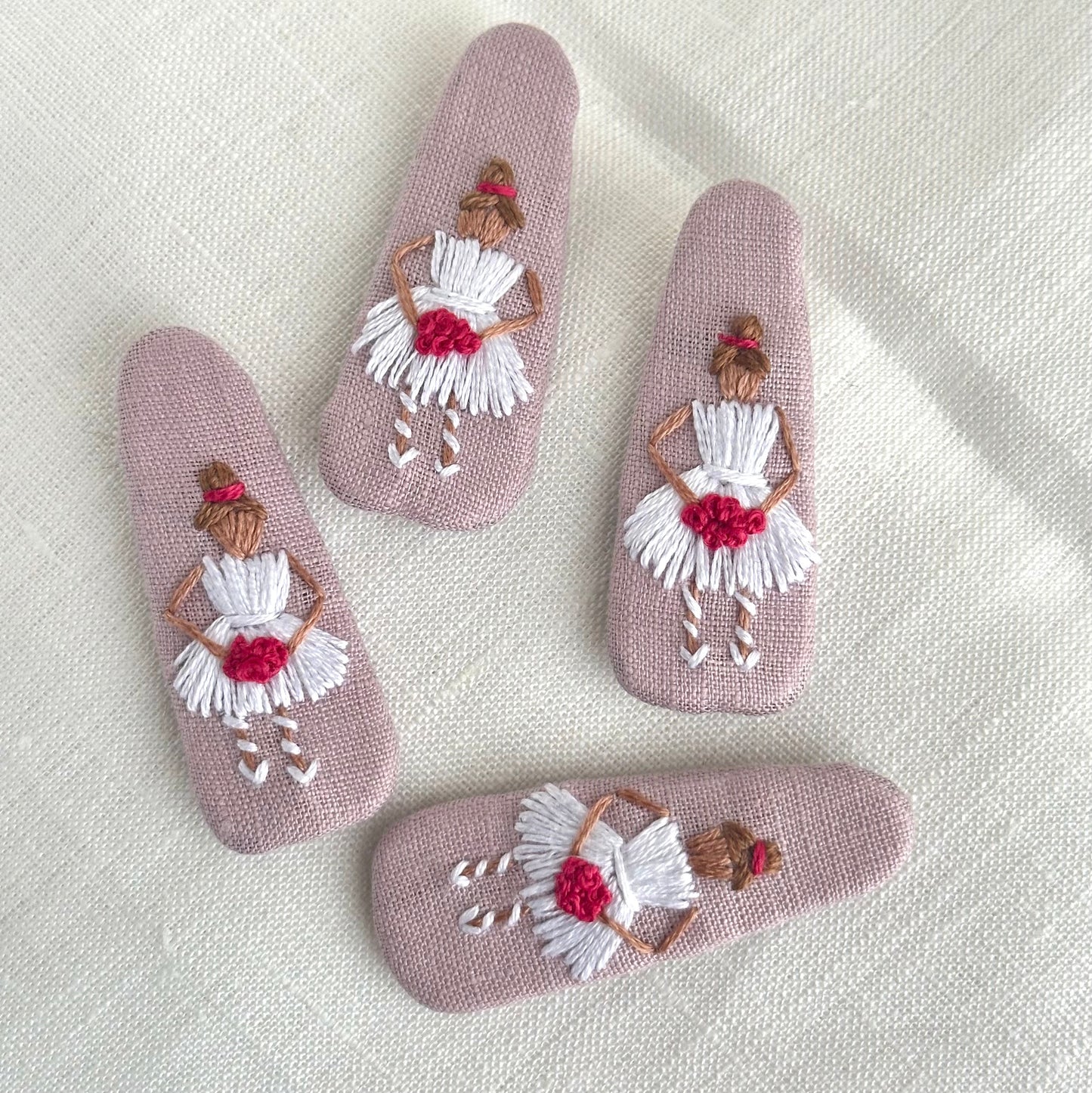 Ballerina girl - regular snap clip