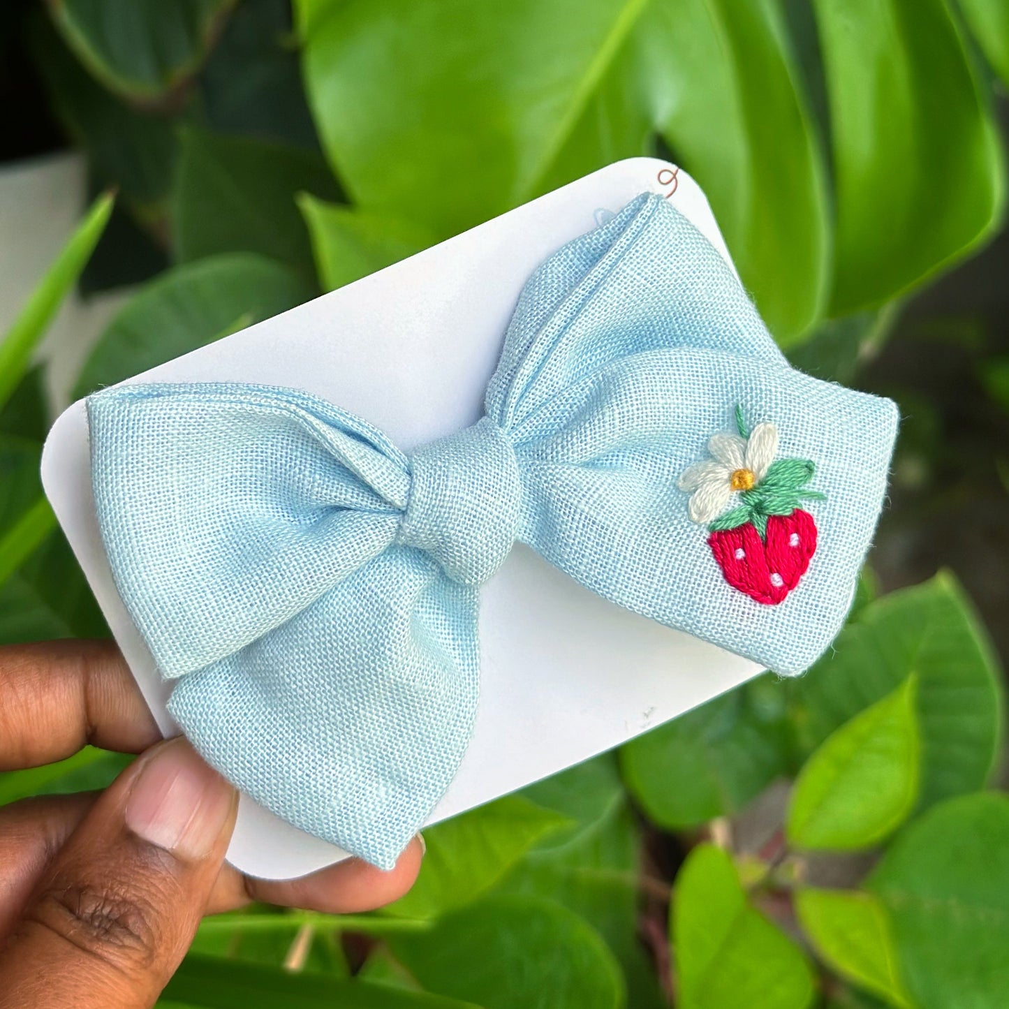 Frost Blue Strawberry Handtied Bow